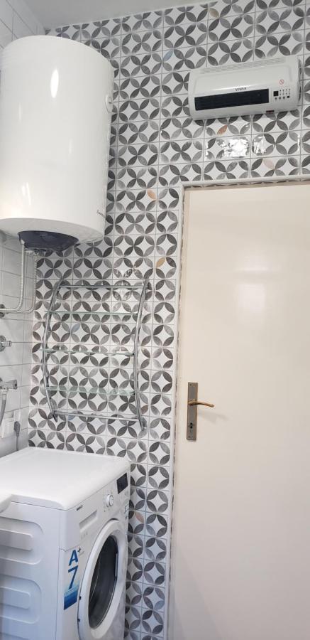 Holiday Home Nives Тиват Экстерьер фото